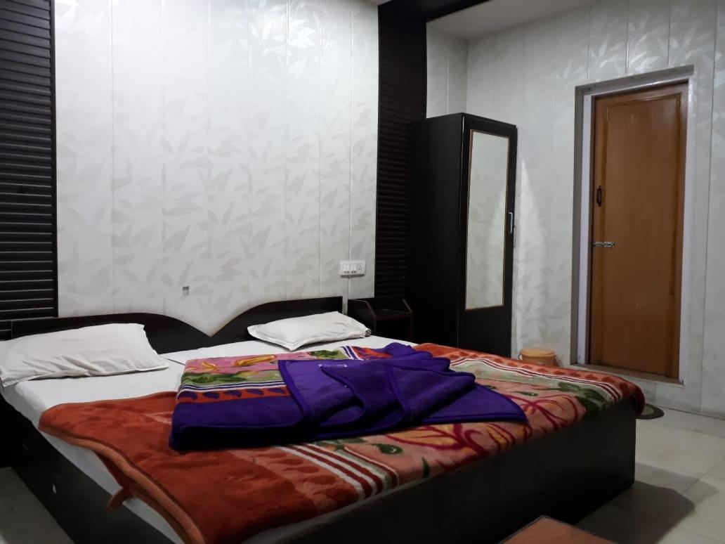 Hotel Neelam Raj Nainital Exterior foto